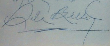 Lola Beltrán Signature.jpg