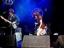 The Long Blondes live at the London Astoria, 2007 Longblive.jpg