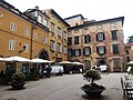 Lucca, Piazza Cittadella (1).jpg