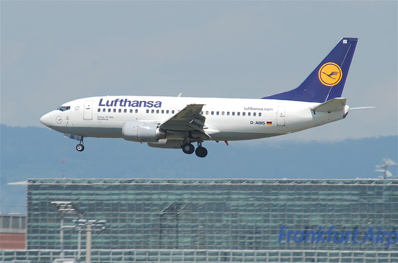 File:Lufthansa Boeing 737-530; D-ABIS@FRA;06.07.2011 603kq (5915219908).jpg