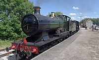 Lydney Junction railway station MMB 13 3717 "City of Truro".jpg