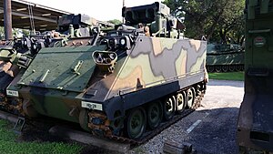 M981 TINJU-V depan Texas Pasukan Militer Museum.jpg