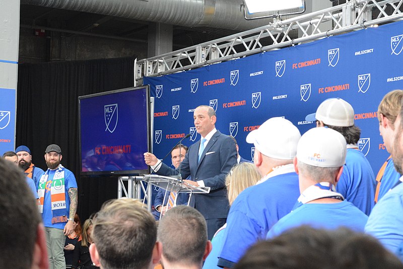 File:MLS2Cincy announcement - Don Garber (28570873798).jpg