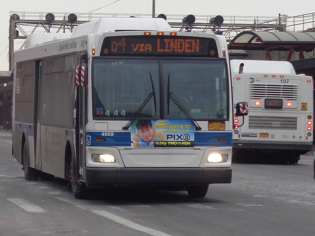 q4 (new york city bus) - wikipedia