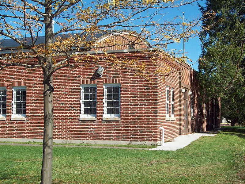 File:Mansfield Armory Oct 09.JPG