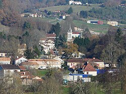 Manzac-sur-Vern village (1).JPG
