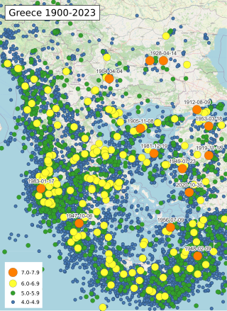 Carte de la Grèce superposée par des cercles de différentes tailles et différentes couleurs.