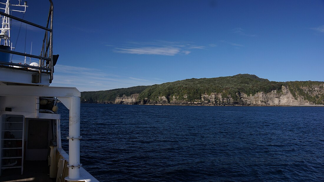 File:Mayor Island Track, Mayor Island, New Zealand - panoramio (3).jpg