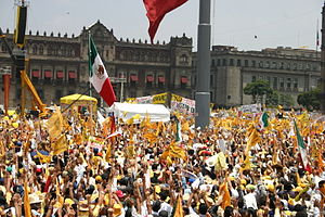 Ciudad De México Plaza De La Constitución: Origen del nombre, Historia, Celebraciones y concentraciones masivas