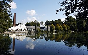 Mühlengebäude und Mühlenteich