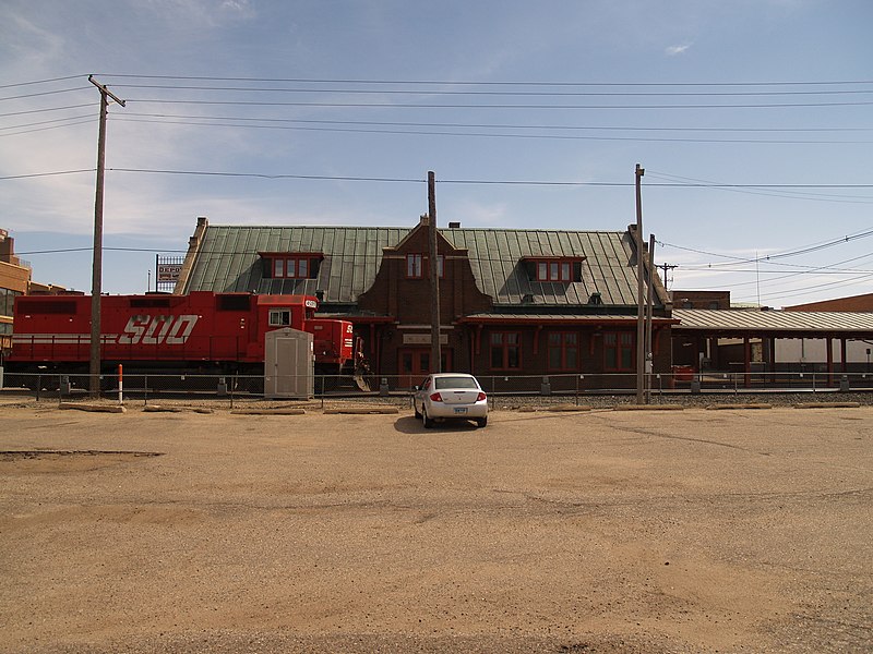 File:Minot, North Dakota - 2660911426.jpg