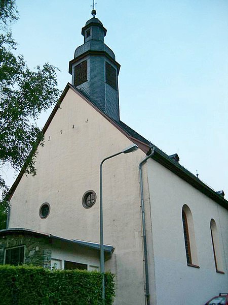 File:Mk Frankfurt Fischbach Kirche.jpg