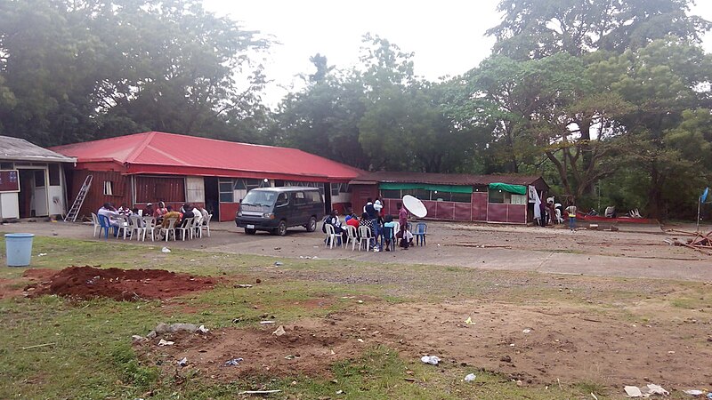 File:Mount Zion (Obafemi Awolowo Hall Car Park), University of Ibadan.jpg