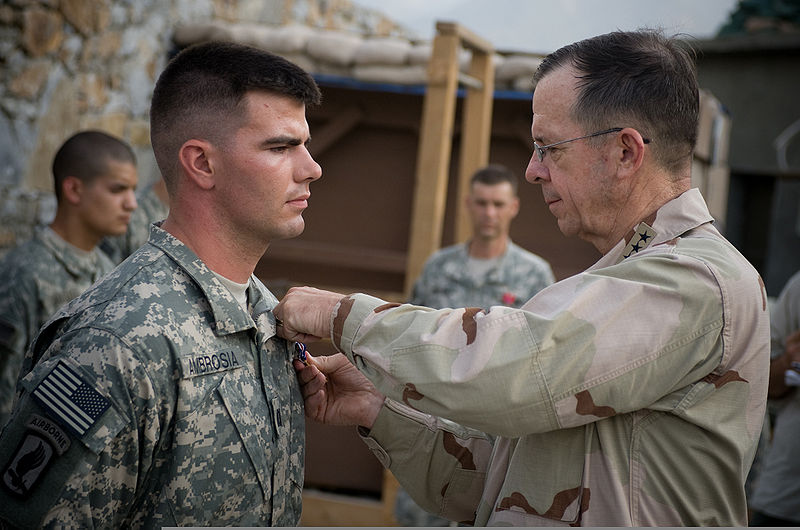 File:Mullen Awards Silver Star to Capt. Ambrosia.JPG