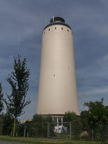 File:Oostburg, watertoren foto3 2015-08-10 16.54.jpg