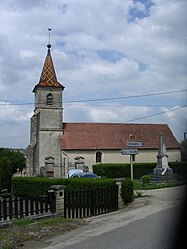 Nia (Ĵuraso) l'église.JPG