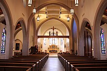 Cathedral interior Our Lady of Walsingham, Houston IMG 1183 (24622338571).jpg