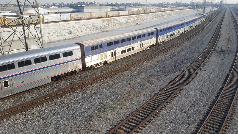 File:Pacific Surfliner at First Street (16266348271).jpg