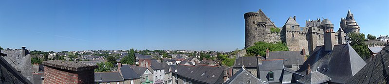 File:Panorama Vitré-nord.jpg