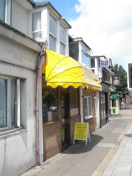 File:Park Café in Eastney Road - geograph.org.uk - 1420960.jpg