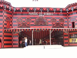 Front view of the firehouse Parque de Bombas, Ponce.JPG