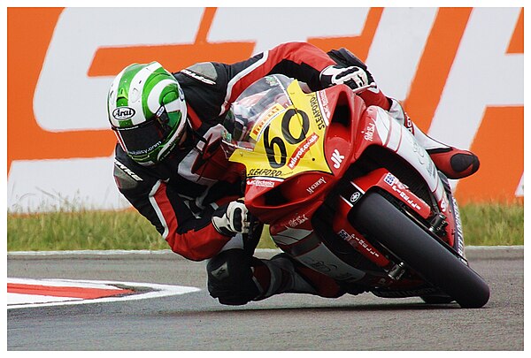 Hickman at Snetterton in 2009