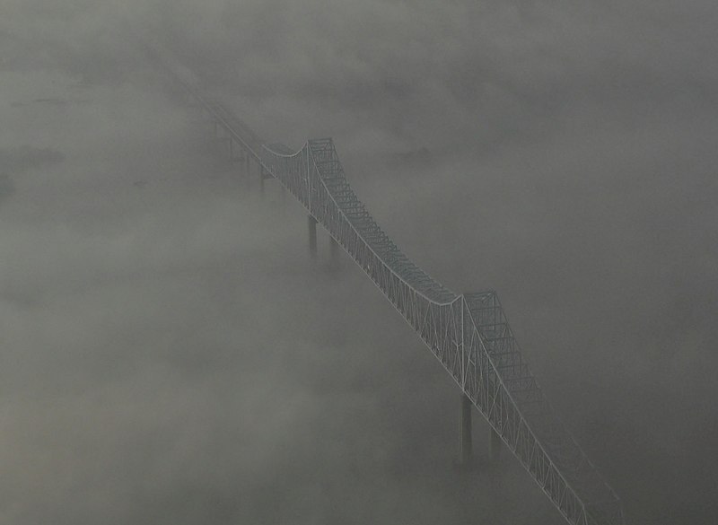 File:Philadelphia through the fog (508361717).jpg