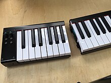 MIDI keyboard - Wikipedia