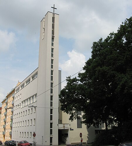 Puchsbaumplatz 08