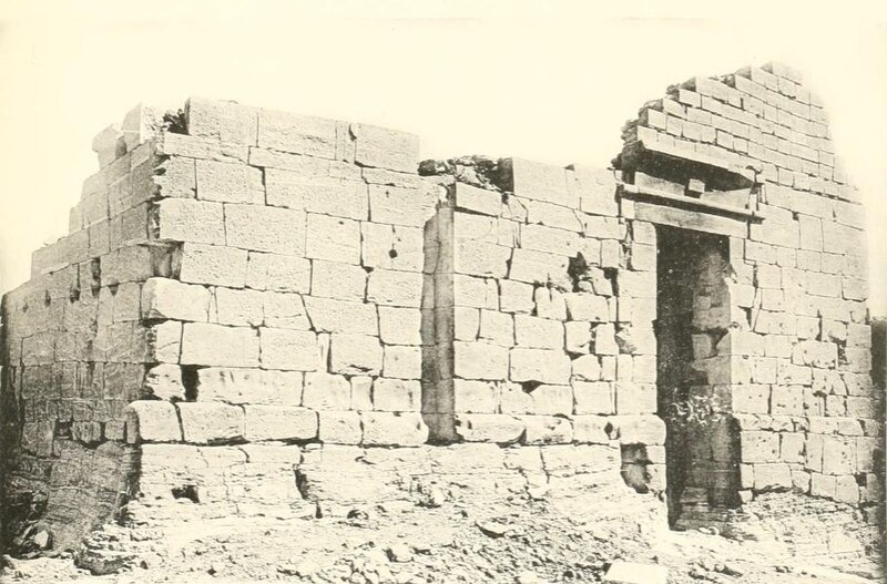 File:Qasr Ibrim (Wooley - Temple - Karanog pl 12).jpg