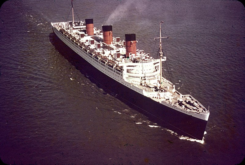 File:Queen Mary 1965 (332754147) (cropped).jpg