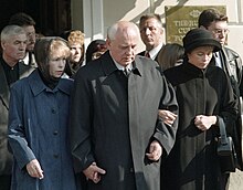 Gorbachev, daughter Irina and his wife's sister Lyudmila at the funeral of Raisa, 1999 RIAN archive 46207 Funeral of Raisa Gorbachev.jpg