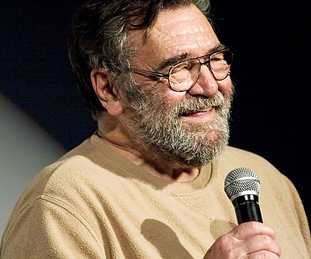 Ralph Bakshi tried to establish an alternative to mainstream animation through independent[5] and adult-oriented productions in the 1970s.