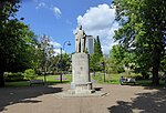 Thumbnail for File:Richard Andrews Statue in East Park.jpg