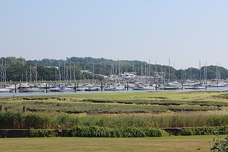 River Hamble (geograph 5436195)