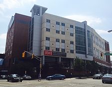 Robert Wood Johnson University Hospital.jpg