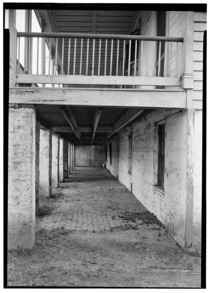 File:SOUTH FRONT BASEMENT WALL AND PORCH PILLARS FROM EAST SIDE - General Theopolis Toulmin House, 307 University Boulevard (Moved to Mobile, AL) HABS ALA,49-TOUL,1-8.tif