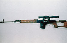 初期型のドラグノフ狙撃銃