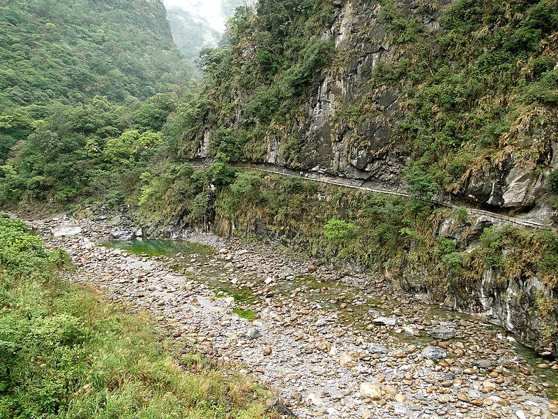 File:Shakadang Trail 01.jpg