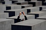 Miniatura para Holocausto y redes sociales