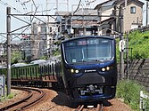 相鉄12000系 西谷 - 羽沢横浜国大間のみで運用予定。
