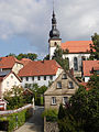 Michaelskirche auf dem Gurtstein (früher eine Burganlage)