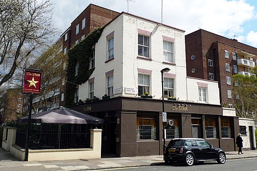 Star, St Johns Wood, NW8 (6934060680)