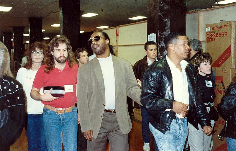 File:Stevie Wonder (210390804).jpg