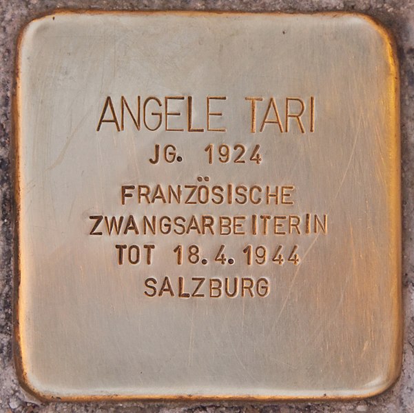 File:Stolperstein für Angele Tari (Salzburg).jpg