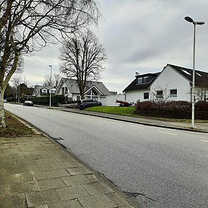 Straße "Langenfelde" am Kurpark, Kiel-Schilksee.jpg
