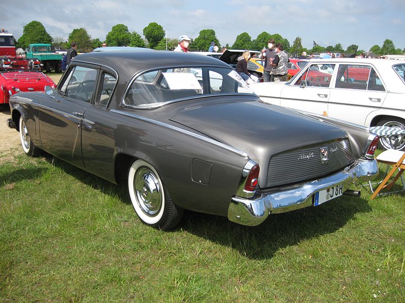 File:Studebaker Flighthawk Heck.jpg