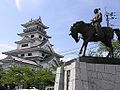 Tōdō Takatoraren estatua.