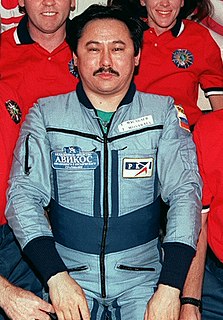 <span class="mw-page-title-main">Talgat Musabayev</span> Kazakh test pilot and former cosmonaut (born 1951)