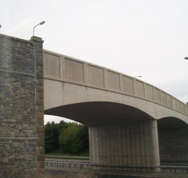 File:The Cytir Road road bridge - geograph.org.uk - 1458286.jpg